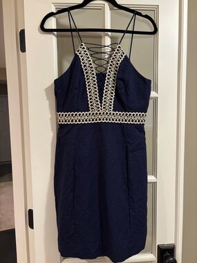 Lilly Pulitzer navy and gold dress size 4